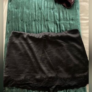 Abercrombie Black Lace Trim Skort